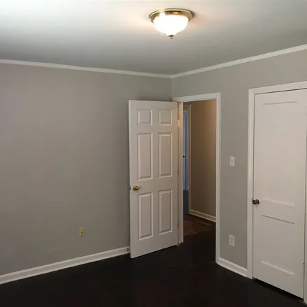 Rent this 4 bed apartment on 4674 Quince Road in Memphis, TN 38117