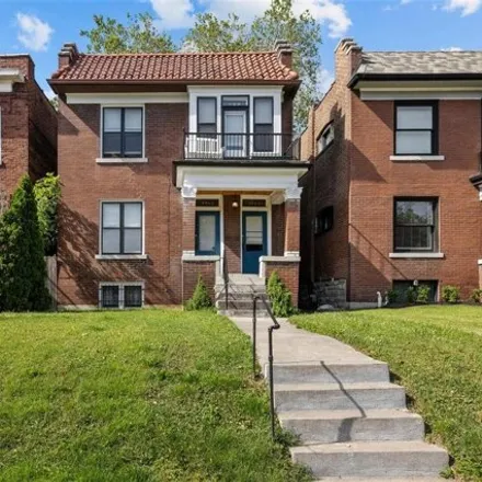 Buy this 3 bed house on Shaw at Lawrence in Shaw Boulevard, St. Louis