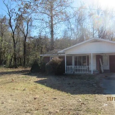 Buy this 3 bed house on 3039 7th Street in Hickman, KY 42050