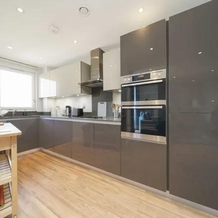 Rent this 2 bed apartment on Newport Place in Finchley Road, Childs Hill