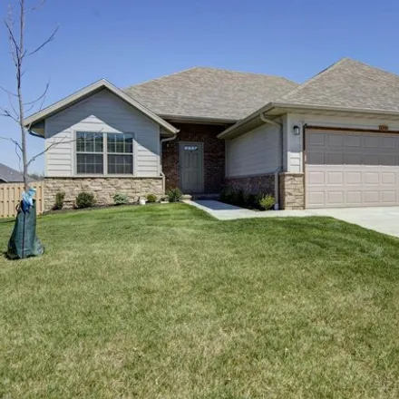 Buy this 3 bed house on unnamed road in Ozark, MO 65721