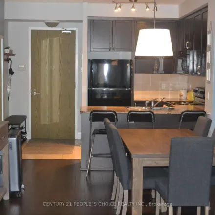 Image 3 - 83 Woodbridge Avenue, Vaughan, ON L4L 4K9, Canada - Apartment for rent