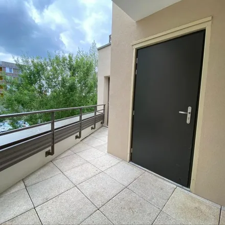 Rent this 2 bed apartment on 5G Rue Roger-Henri Guerrand in 35238 Rennes, France
