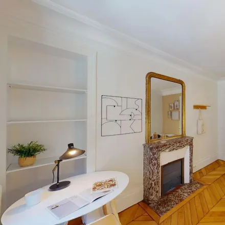 Rent this 5 bed room on 17 Rue Vauquelin in 75005 Paris, France