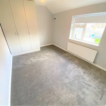 Image 3 - 15 Kilclare Avenue, Jobstown, Tallaght, County Dublin, D24 EP20, Ireland - Apartment for rent