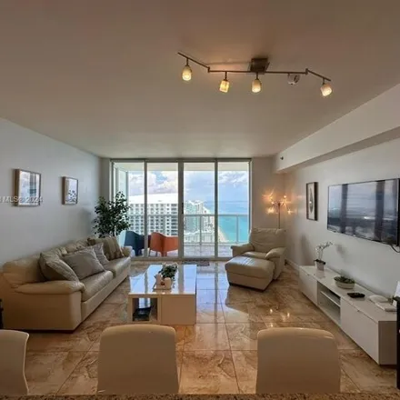 Image 4 - 1830 South Ocean Drive, Hallandale Beach, FL 33009, USA - Condo for rent