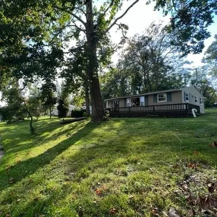 Buy this 2 bed house on 7984 North Brown Road in Whitley County, IN 46725