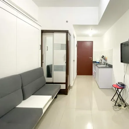 Image 5 - Tower 1 FL17 #26, Jl. Harapan Indah Blvd - Apartment for rent