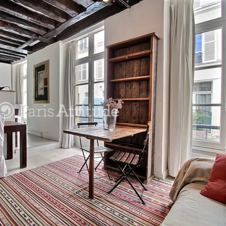 Image 2 - 6 Rue du Foin, 75003 Paris, France - Apartment for rent