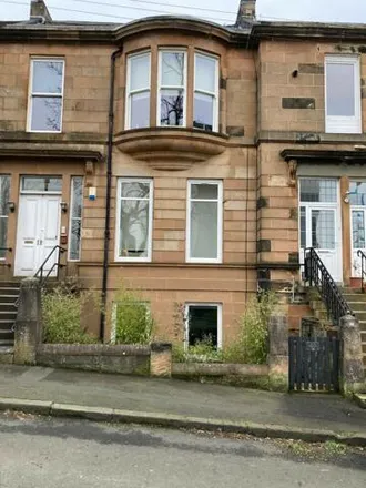 Rent this 2 bed townhouse on 30 Cathkinview Road in Glasgow, G42 9EH