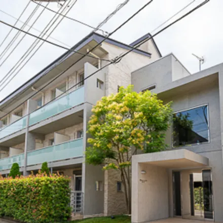 Rent this 1 bed apartment on unnamed road in 仙川町三丁目, Chofu