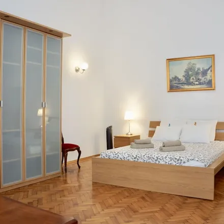 Image 4 - 8th district, Budapest, Central Hungary, Hungary - Apartment for rent