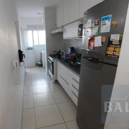 Buy this 3 bed apartment on Rua Helvino de Moraes in Cavarucanguera, Taubaté - SP