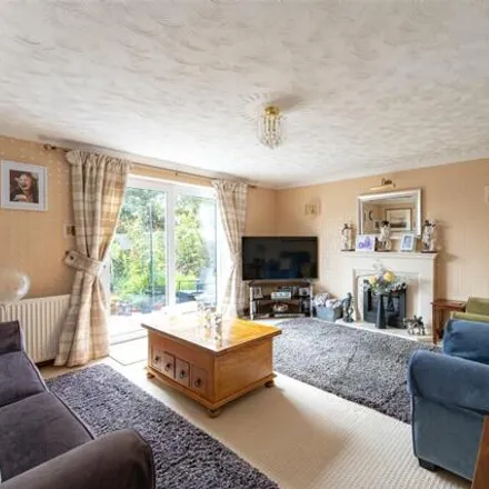 Image 2 - The Crescent, Lympsham, BS24 0BH, United Kingdom - House for sale