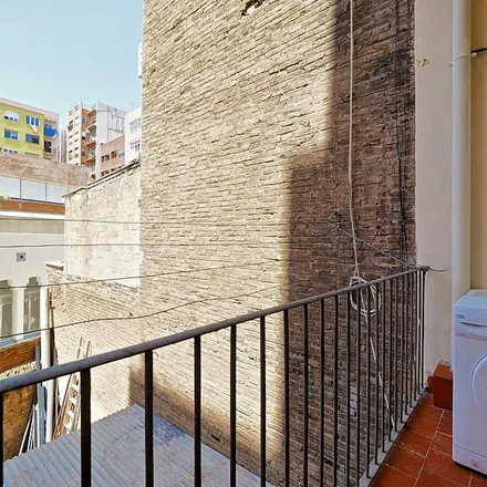 Rent this 3 bed apartment on Carrer de Rocafort in 81, 08001 Barcelona