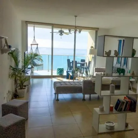 Rent this 2 bed apartment on White Tower in Avenida Balboa, 0823