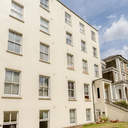 Rent this 3 bed apartment on 233 Camden Road in London, N7 0DN