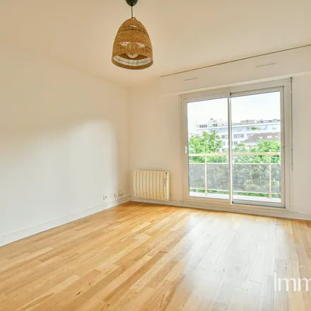 Rent this 2 bed apartment on 36 Avenue de la République in 92120 Montrouge, France