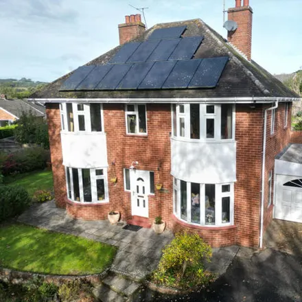 Buy this 4 bed house on New North Road in Exeter, EX4 4NA