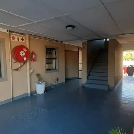 Image 7 - Piers Road, Wynberg, Cape Town, 7800, South Africa - Apartment for rent
