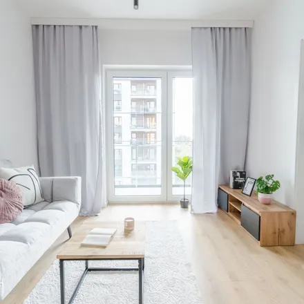 Rent this 2 bed apartment on Grabieniec 17B in 91-144 Łódź, Poland