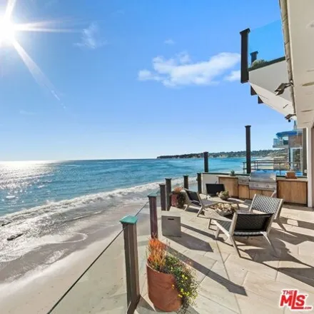 Image 9 - 27498 Escondido Beach Road, Malibu, CA 90265, USA - House for sale