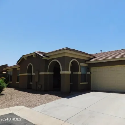 Rent this 3 bed house on 8509 East Keats Avenue in Mesa, AZ 85209