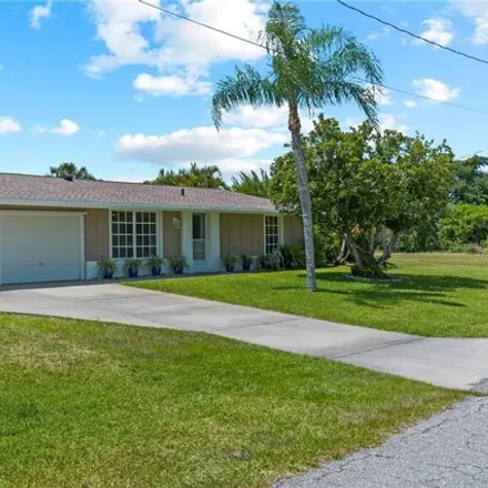 Image 5 - 18041 Cullman Avenue, Port Charlotte, FL 33948, USA - House for sale