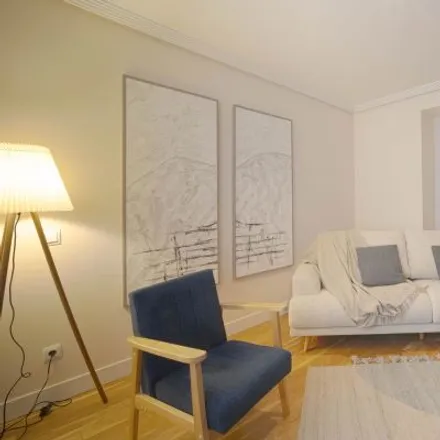 Rent this 5 bed apartment on Avenida de Alberto Alcocer in 7, 28046 Madrid