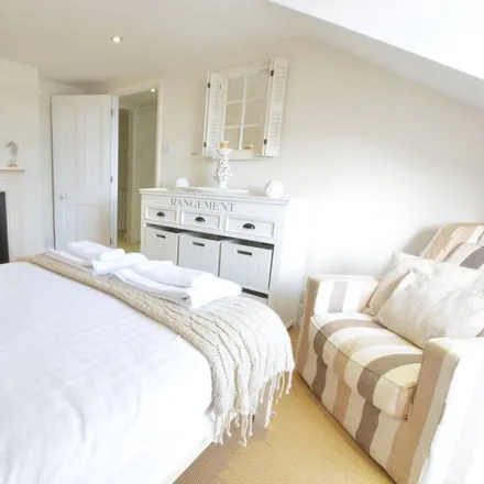 Rent this 4 bed townhouse on Southwold in IP18 6LQ, United Kingdom
