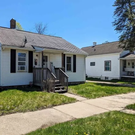 Buy this 3 bed house on 821 South 9th Avenue in Wausau, WI 54401