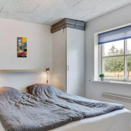 Rent this 2 bed apartment on Hals in Færgevej, 9370 Hals