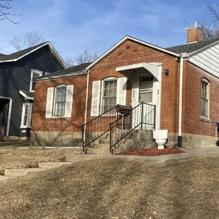 Buy this 2 bed house on 259 Division Street in Savanna, IL 61074