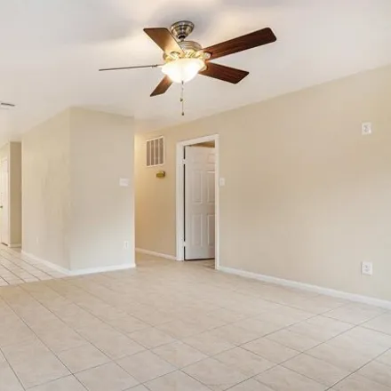 Image 7 - 2162 Galleon Drive, League City, TX 77573, USA - House for sale