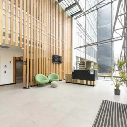 Image 2 - WorleyParsons Building, M4, Strand-on-the-Green, London, TW8 9PQ, United Kingdom - Apartment for rent