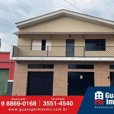 Buy this 2 bed house on Rua da Aparecida in Guaxupé - MG, 37800