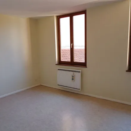 Rent this 2 bed apartment on 9 Place d'Armes in 67600 Sélestat, France