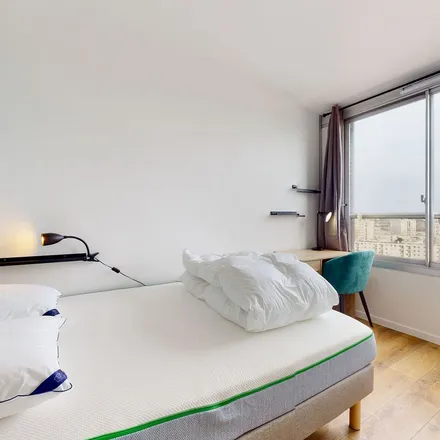 Rent this 1 bed apartment on 3 Rue Robert Lavergne in 92600 Asnières-sur-Seine, France