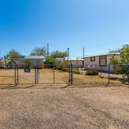 Buy this 1 bed house on 751 South Smythe Drive in Apache Junction, AZ 85120