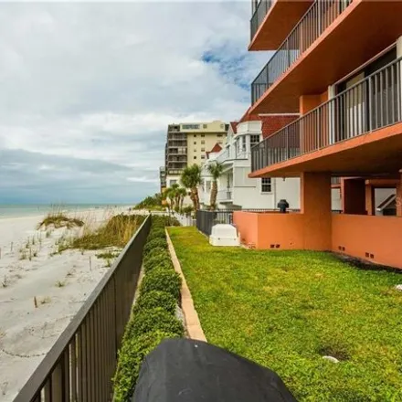 Image 3 - 15316 Gulf Boulevard, Madeira Beach, FL 33708, USA - Condo for rent