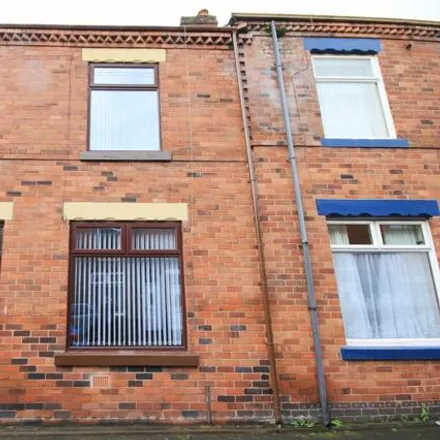 Buy this 2 bed townhouse on Hope Street in Earlestown, WA12 9RQ