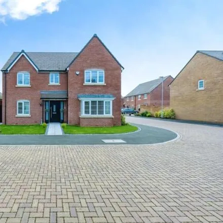 Buy this 4 bed house on unnamed road in Blunham, MK44 3FE