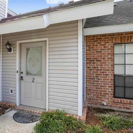 Image 2 - 8224 Summa Avenue, Baton Rouge, LA 70836, USA - Condo for rent