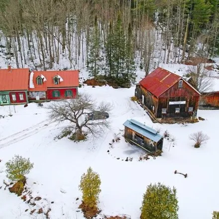 Image 3 - 289 Tucker Brook Road, Hardwick, Caledonia County, VT 05843, USA - House for sale