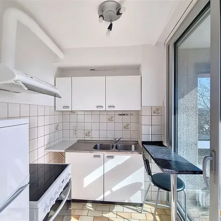 Rent this 1 bed apartment on Avenue de Péville 54 in 4030 Grivegnée, Belgium
