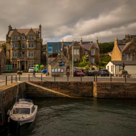 Image 7 - The Stromness Hotel, Victoria Street, Stromness, KW16 3AA, United Kingdom - Room for rent