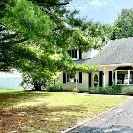Rent this 5 bed house on 42 Patricia Lane in Brookhaven, Suffolk County