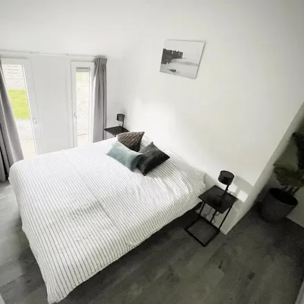 Rent this 2 bed house on Hulshorst in Gelderland, Netherlands