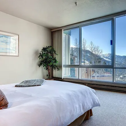 Rent this 1 bed condo on Alta