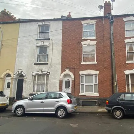 Image 1 - Colwyn Road, Northampton, NN1 3PZ, United Kingdom - Apartment for sale